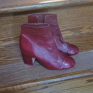 New Zara berry booties ankle boot with defect
